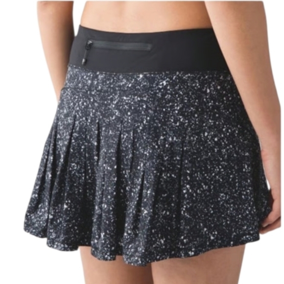 Lululemon athletica Circuit Breaker Splatter Black Women's Skirt Size 10 - Picture 9 of 9